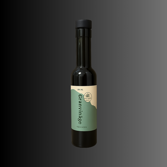 VINAIGRE FORESTIER SUÉDOIS DE PIN – HÖGTORP GÅRD (SUEDE)